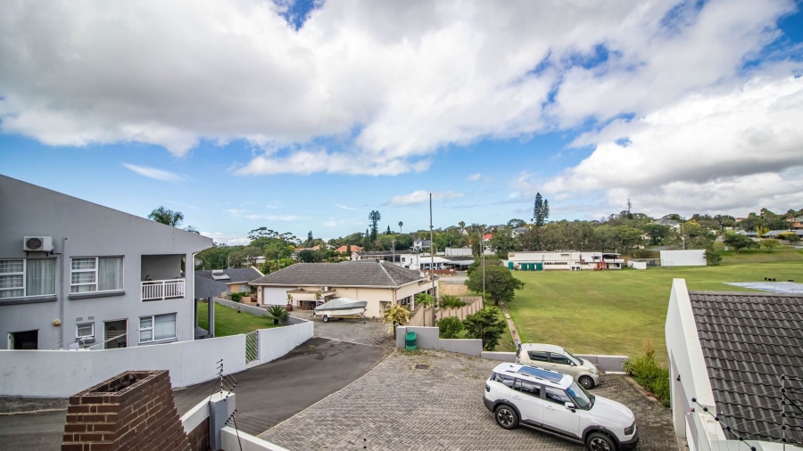 4 Bedroom Property for Sale in Selborne Eastern Cape